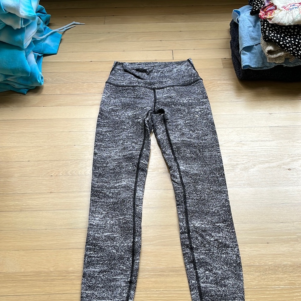 Lulu lemon leggings